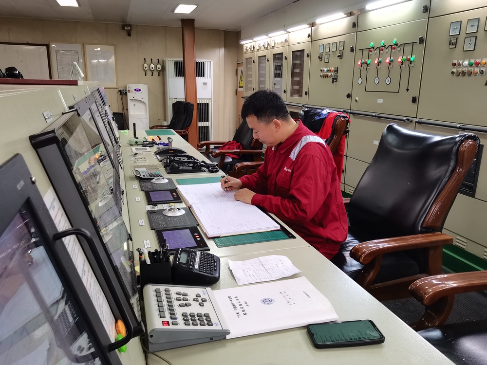趙成豹老師工作照
